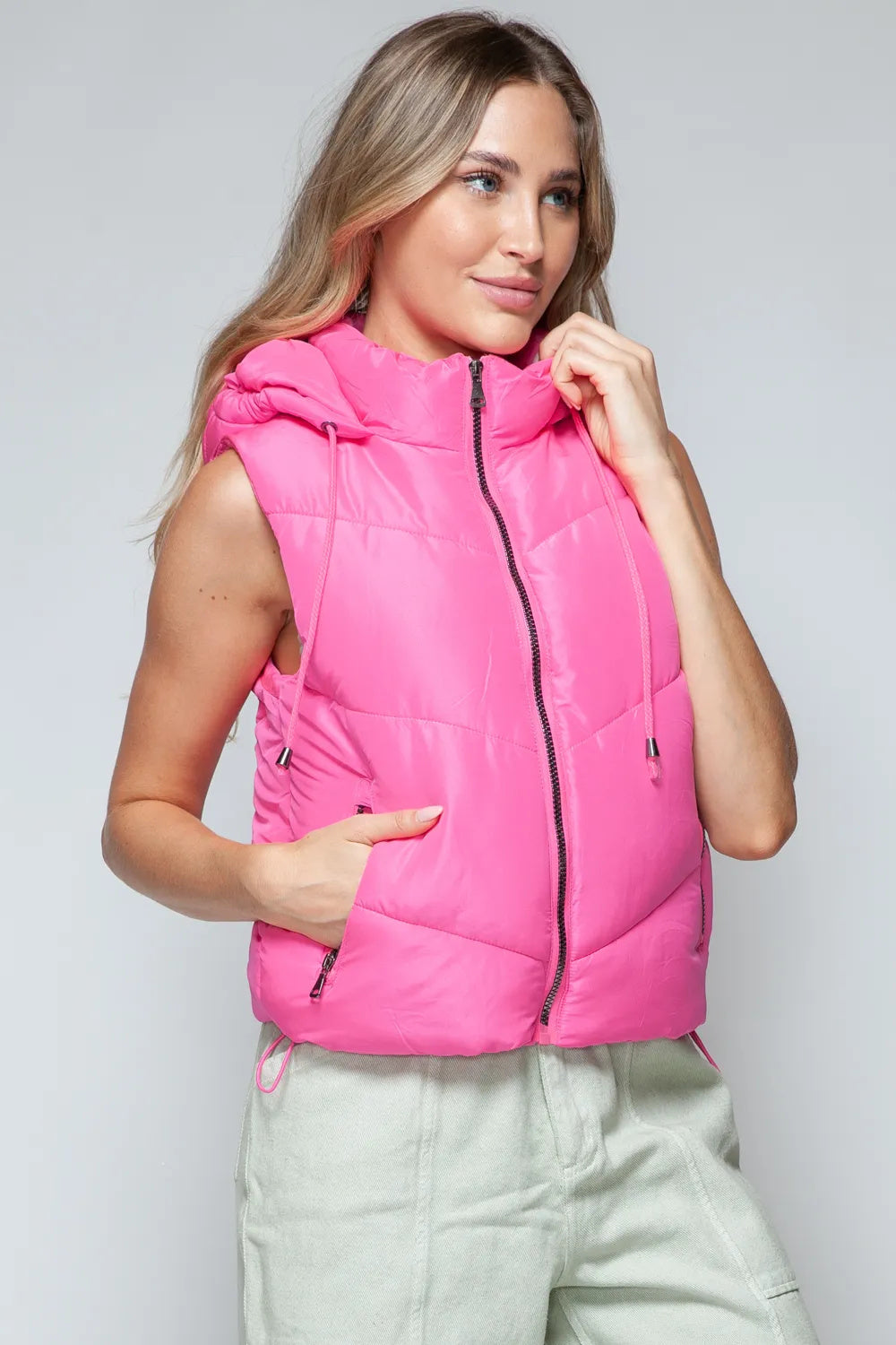 A Snobbish Zip Up Quilted Hooded Vest