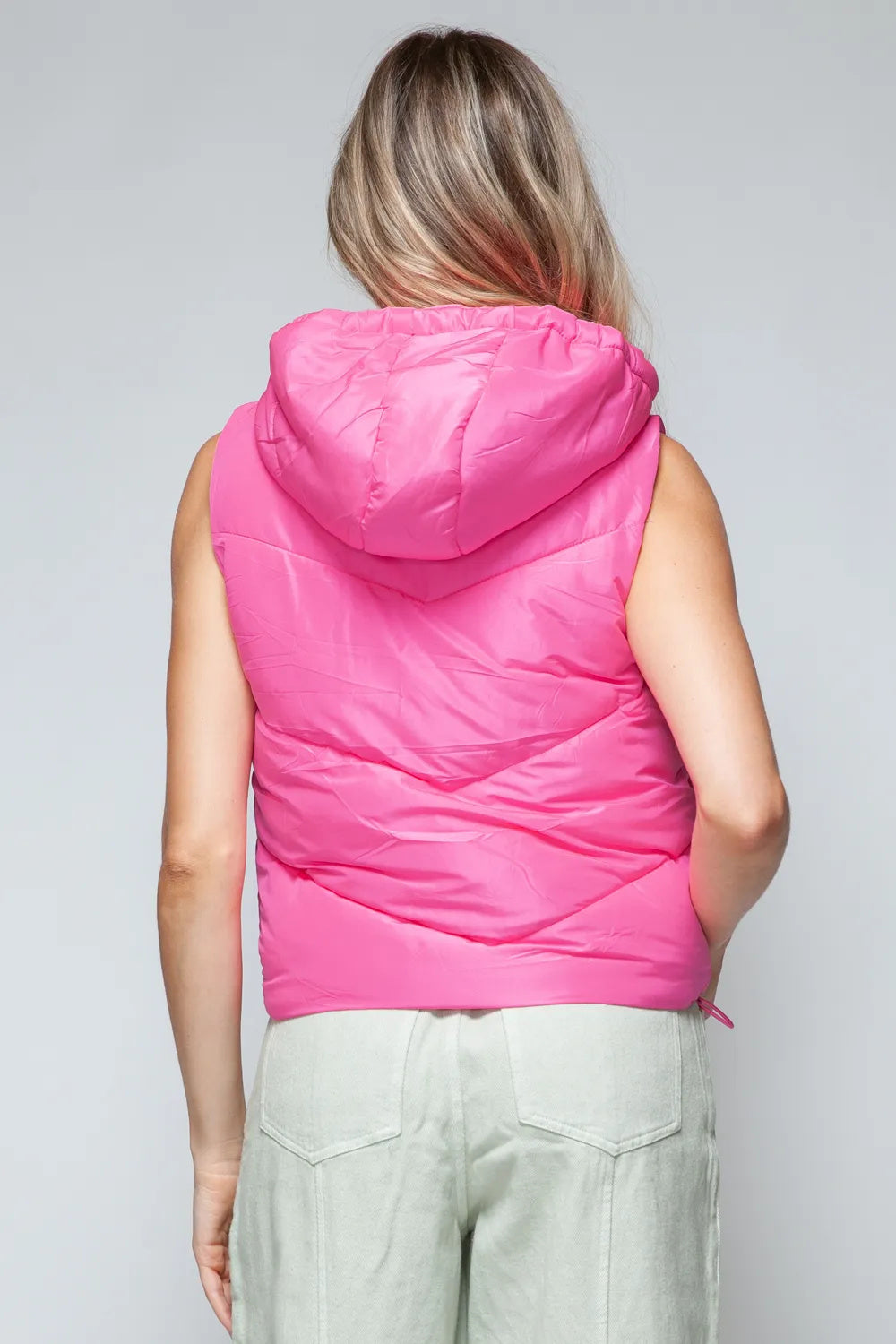 A Snobbish Zip Up Quilted Hooded Vest